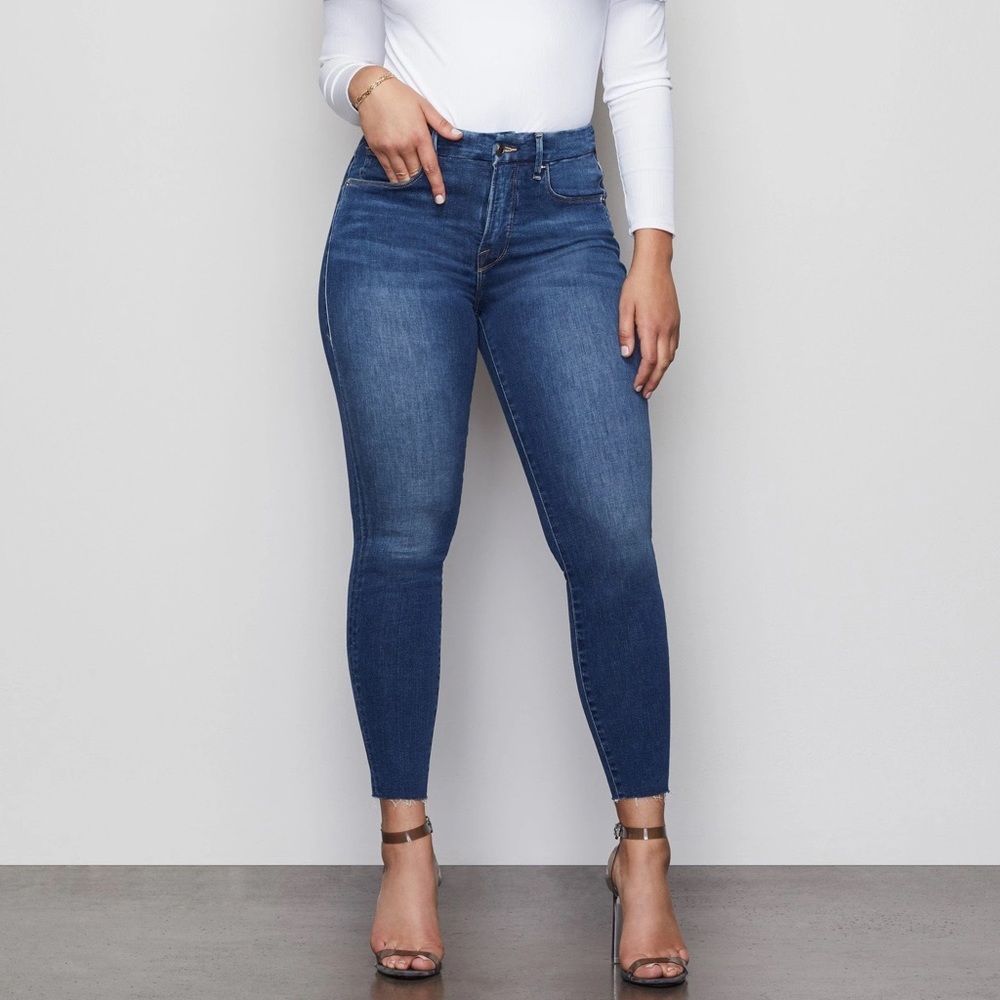 NEW Good American Good Waist Crop Jeans